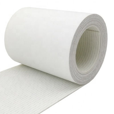 Αγορά Άσπρες 1400mm λαστιχένιες ζώνες μεταφορέων συνήθειας online manufacture